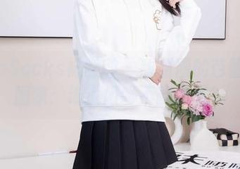 BoBoSocks袜啵啵 – 甜甜圈的芭蕾舞服图集：谁说闲聊不能优雅？