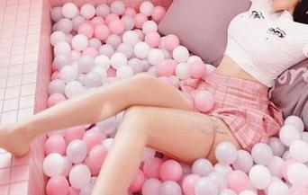 Feilin嗲囡囡 – 网袜套图：K8傲娇萌萌Vivian的的大胆尝试，谁说不能反差萌？