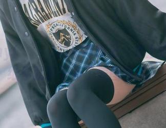 Jenny(정제니)的清纯印记，换上这个壁纸你就等于有了美图收藏！