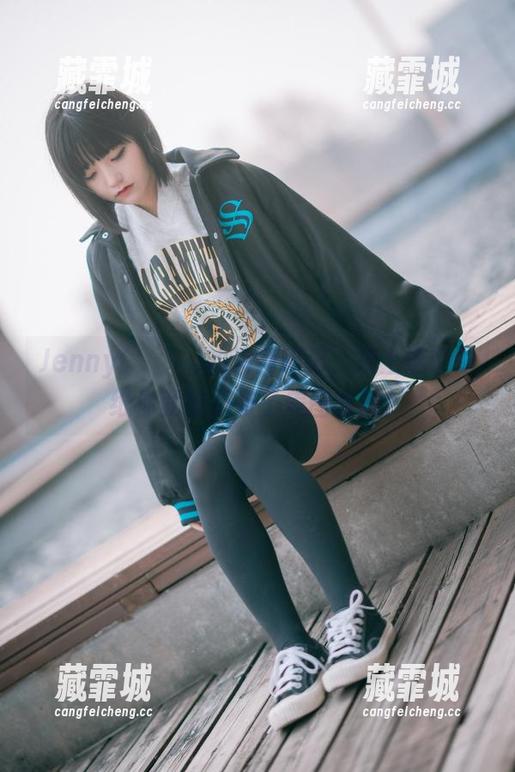 Jenny(정제니)的清纯印记，换上这个壁纸你就等于有了美图收藏！