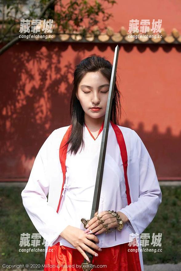 MiiTao蜜桃社-小魔女lily MiiTao蜜桃社 - 高清图库里的小魔女lily,死库水到底能让你看到什么?小心流口水哦!