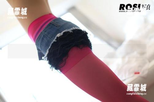 ROSI-杨晨晨 ROSI - 免费获得杨晨晨的厨娘写真,保鲜期不太长,要快哦!