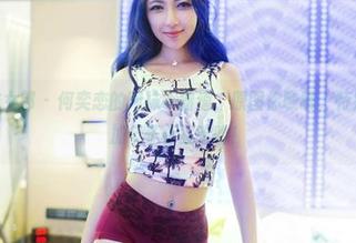 TuiGirl推女郎 – 何奕恋的网袜不霸道，原图你瞧瞧，特别想给图包加个子标签哈哈！