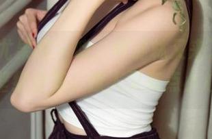UGirls尤果网 – 哦，司徒林又来了，少女风的壁纸合集，撩人又有点小心机。