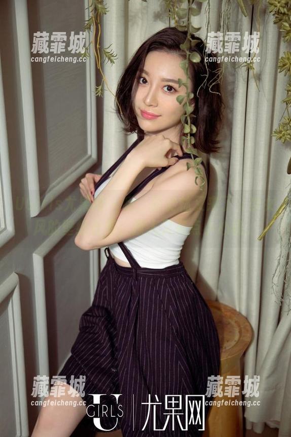 UGirls尤果网 - 哦，司徒林又来了，少女风的壁纸合集，撩人又有点小心机。