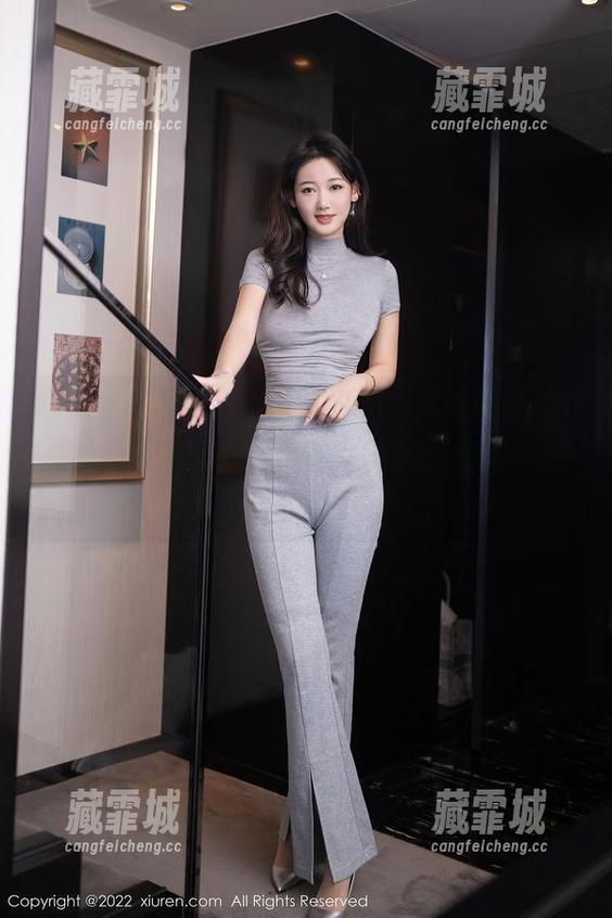 Xiuren秀人网-养乐多DoDo Xiuren秀人网 - 婚纱如奶,养乐多DoDo如水,养乐多DoDo的写真资源给你一份清凉!