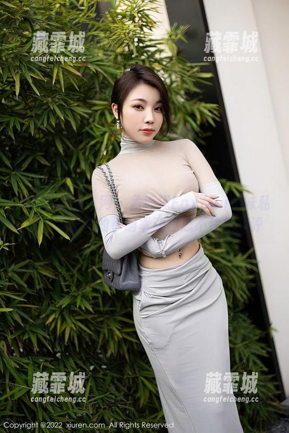 Xiuren秀人网-孟狐狸FoxYini Xiuren秀人网 - 孟狐狸FoxYini学妹私房,原图里的小确幸让我忍不住想点评