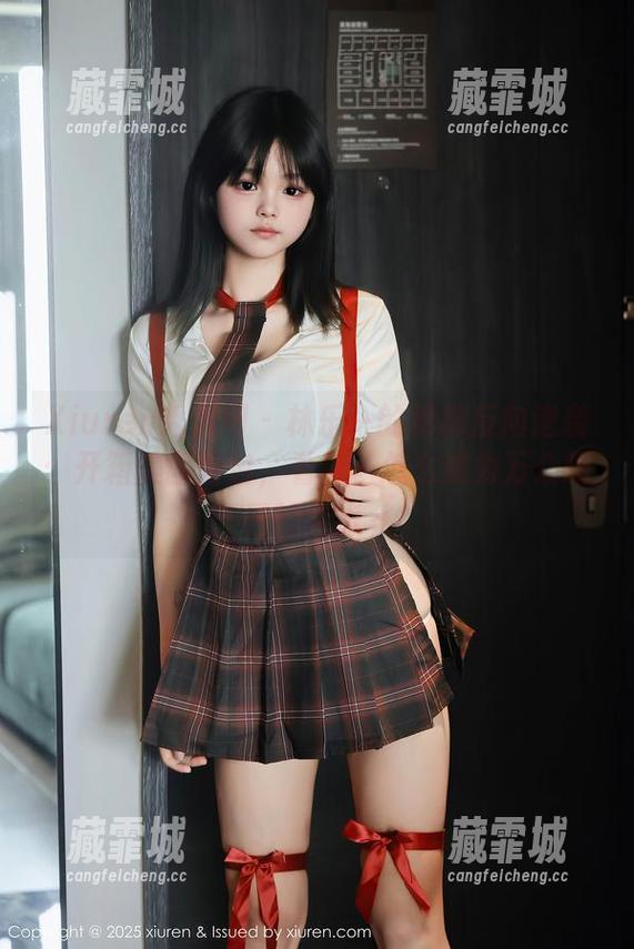 Xiuren秀人网-林乐一 Xiuren秀人网 - 林乐一的棉袜反向逆袭:开箱美图图包,看袜子怎么成为万众瞩目的焦点~
