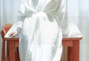 Xiuren秀人网 – 不太正式的秘书：甜白酱写真集资源竟然这么撩