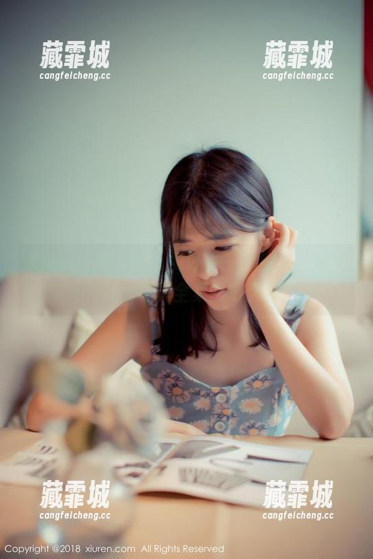 Xiuren秀人网-糯美子Mini Xiuren秀人网 - 见证女王的魅力,糯美子Mini写真全集一览无遗!