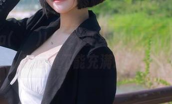 当Zia(지아)Loozy变身普拉提教练，谁说运动不能充满乐趣？