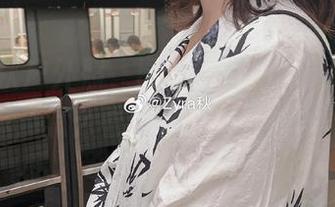 Zyra秋户外照，图片中的你我他的氛围，怎么看怎么像个故事…