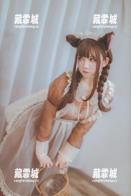 coser衣衣 黄豆粉的无敌攻略:coser衣衣的猫娘日常美图记录