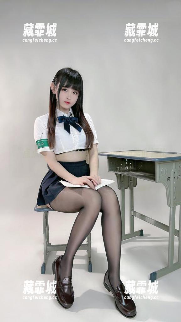 miko酱吖 “点点狗”精选写真集:miko酱吖逗比回归