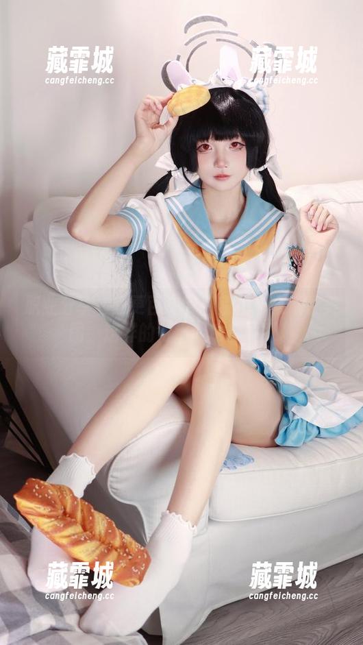 职业分享者五更百鬼带着索拉卡来献上美图，这样的待遇我也想要呀。