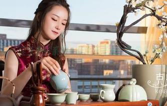 克拉女神 – 佳莹校园系列：什么无圣光，图包质量却满分。