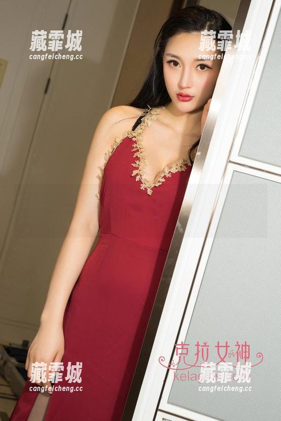 克拉女神-僮僮 克拉女神 - 僮僮的在线制服大作战,高清街拍不简单。
