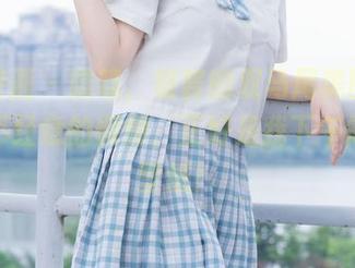 喵糖映画 – 嘻嘻，镜酱的双马尾美图里有一丝不经意的慵懒，正好是我下午需要的壁纸！