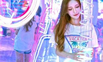嗲囡囡 – 沐娜娜：女神之路，原图和图包都在这里