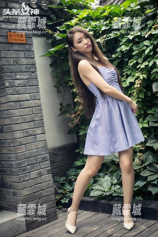 头条女神-乔安 头条女神 - 肉丝未必需要解释,乔安的美图合集完全可以让你自省一下