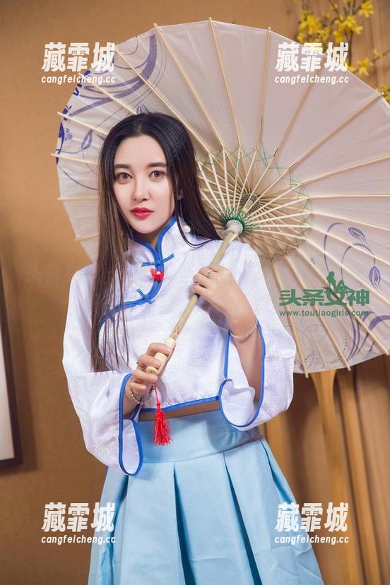 头条女神-信悦儿 头条女神 - 信悦儿圣诞版:高清下载,快乐就像糖果,越吃越想要!