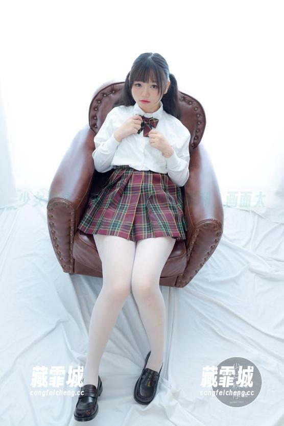 少女秩序-千澄 少女秩序 - 千澄:纯白呼唤福利,画面太美根本不敢直视