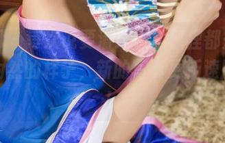 尤果网 – 每次说要清纯，孟狐狸都是一副不以为然的样子，新的写真更新速度太慢！