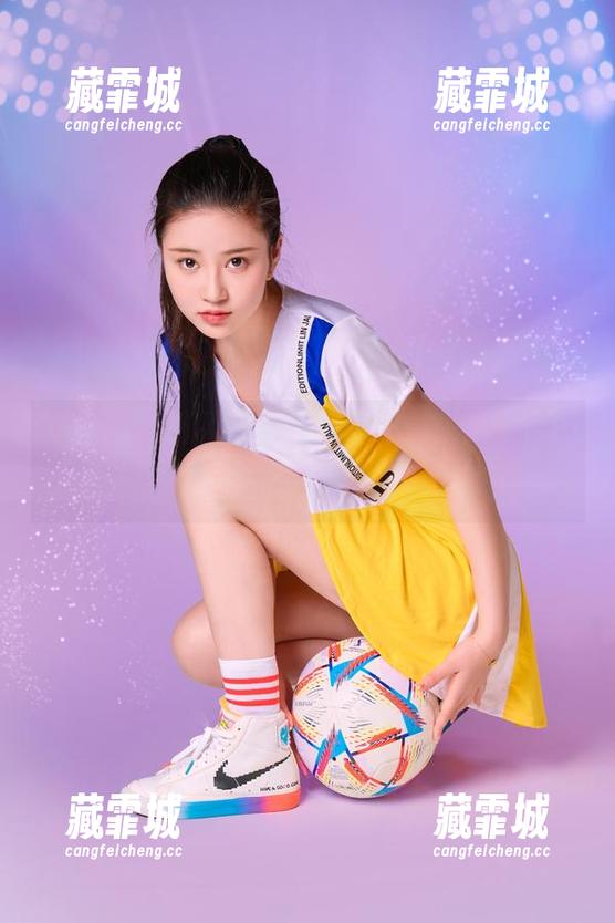 年年Nnian 年年Nnian面对摄影,休闲时光从不需要圣光,只要有原图的幽默感就好了!