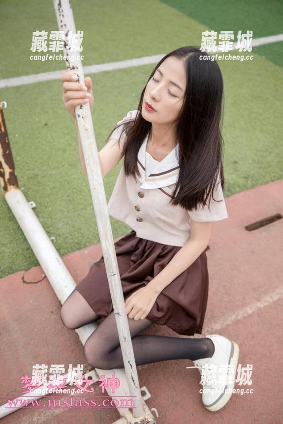 梦丝女神-刘诺 梦丝女神 - 这个学姐,刘诺扮演得真不错,原图连接着我的脑洞!