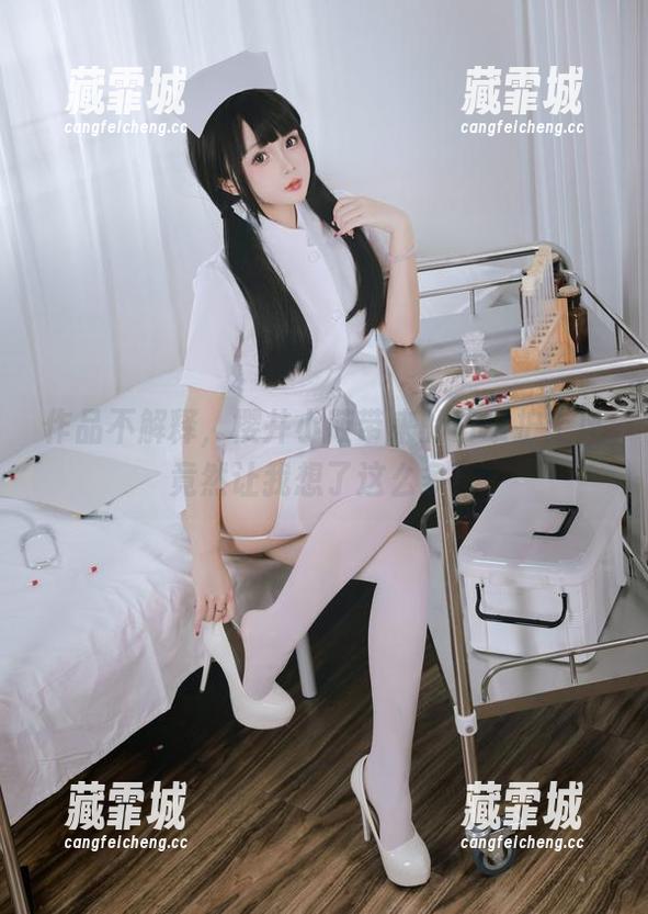 樱井小莜 作品不解释,樱井小莜带来的口罩护士风竟然让我想了这么多!