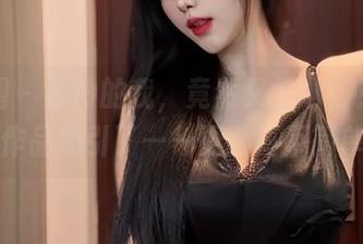 微密圈 – 可怜的我，竟然又被琳铛铛的白色作品吸引了——更新真不简单。