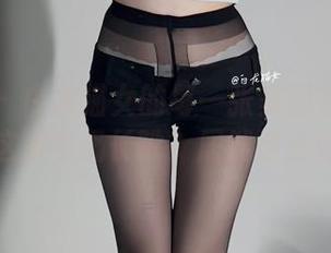 微密圈 – 白龙猫女的每一张美图都让人想试试这双牛奶长靴？居然这么好看！