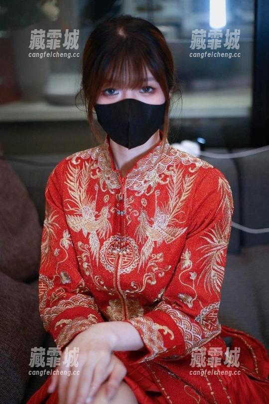 白龙猫女 微密圈 - 白龙猫女的摄影作品:油光黑丝,你还在等什么?下载后你会发现,它比你想象的更色!