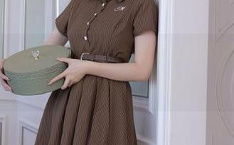 秀人网 – 私房剧场：Arude薇薇的美图制服好像在说‘看我’