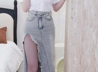秀人网 – 体操服+夏馨瑶=不一样的私房写真，图集里的每一面都让我重新审视自己的运动员梦。