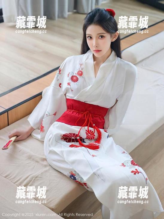 秀人网 - 看李若汐双马尾展开特技：又一次在写真前被她的资源秒杀！