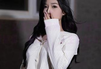 秀人网 – 又来了！糯米NM最新写真集：美脚特辑，脚好看，人生就好过嘛！