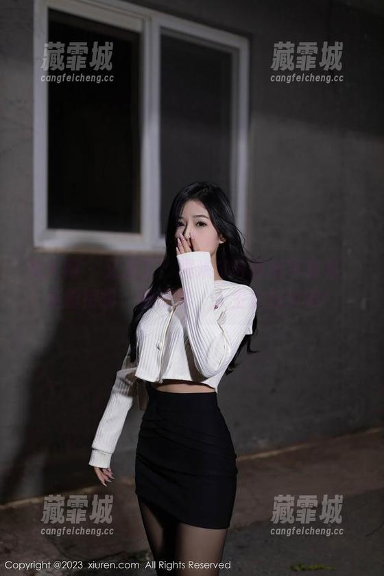 秀人网-糯米NM 秀人网 - 又来了!糯米NM最新写真集:美脚特辑,脚好看,人生就好过嘛!