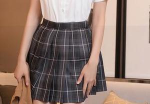 秀人网 – 咱也来试试下载：糯美子Mini能否把我变成一个少女？