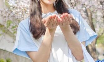 稚乖画册 – 新鲜出炉！生煎团团的小木屋美图，一看就想进去坐坐哎