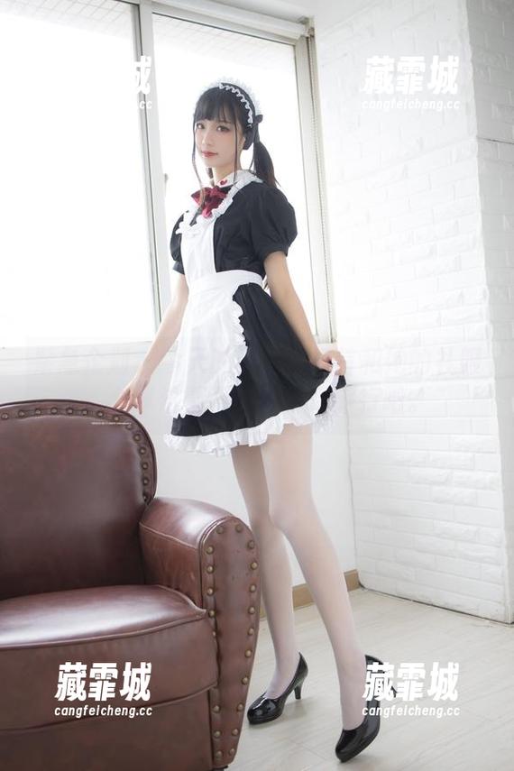 紧急企划-奶昔 紧急企划 - 今天的亮点:奶昔和她的礼服,分享这幕背后的奇幻旅行吧。
