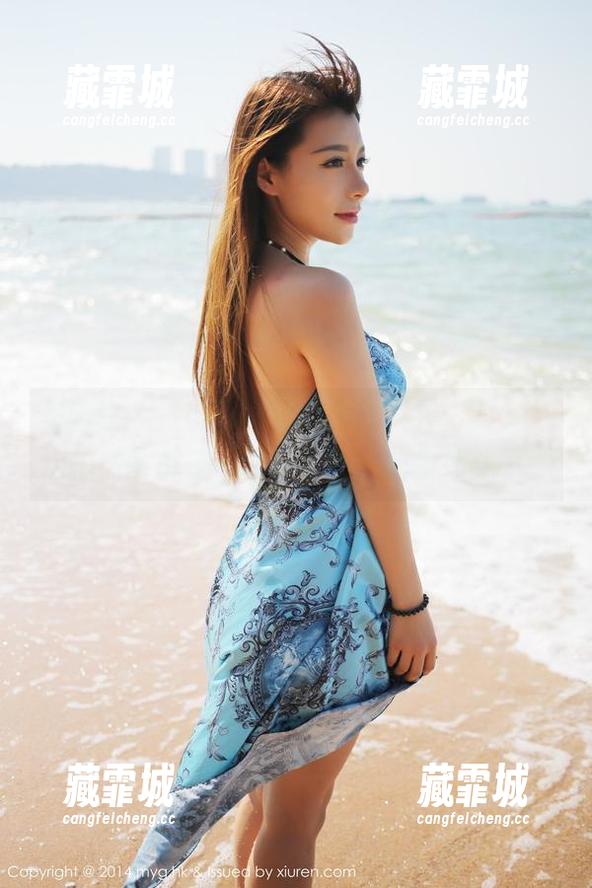 美媛馆 - 王馨瑶高清图册：女神，其实每次拍照前都是一场与摄影师的生死斗争。