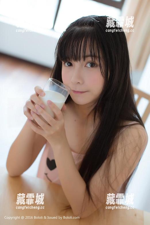 菠萝社-柳侑绮Sevenbaby 菠萝社 - 美图大集合,柳侑绮Sevenbaby那双腿,真想带回家。