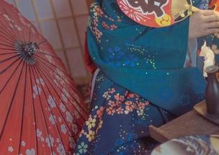 菠萝社 – 柳侑绮Sevenbaby定制版：“温柔”到让你错以为她在给你发短信的那种图片！