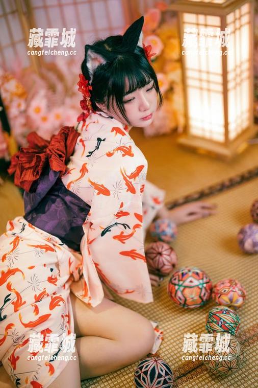 落落Raku 落落Raku的自购如何把磨人的秋风变成了cos妙招?精选穿搭在这里!