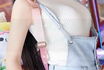 蜜桃社 – 李颖诗套装大集合，最新更新——来接收眼神的洗礼！