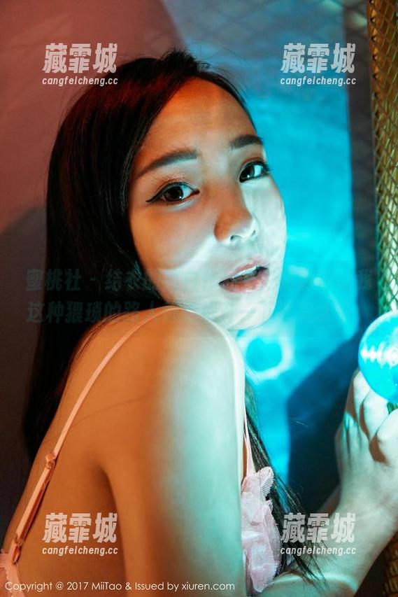蜜桃社-结衣 蜜桃社 - 结衣的纯白作品集,高清到让我这种猥琐的路人都想提升一下审美水平。