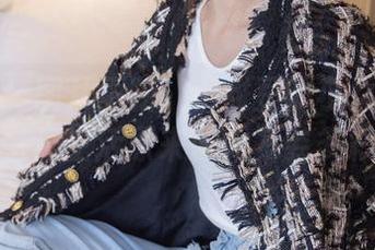 袜啵啵 – 图片更新！小甜豆的小女警资源，警局生活原来如此多姿多彩！