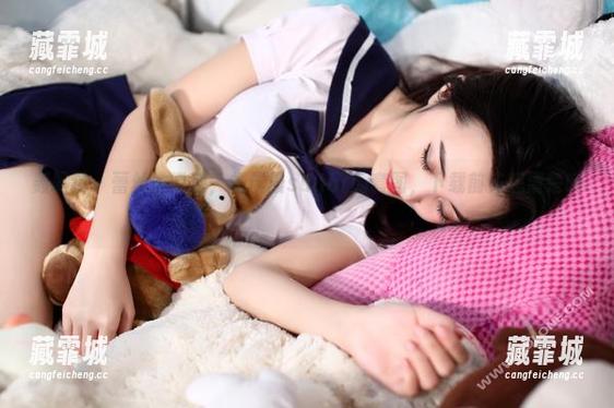 轰趴猫-杨晨晨sugar 轰趴猫 - 蕾丝的诱惑,杨晨晨sugar的套图,下载前先想清楚哦!