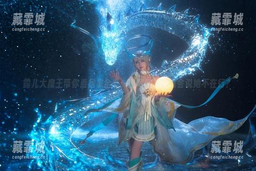 露儿大魔王 露儿大魔王带你看居家全套:随写随拍,谁会说她不在行?